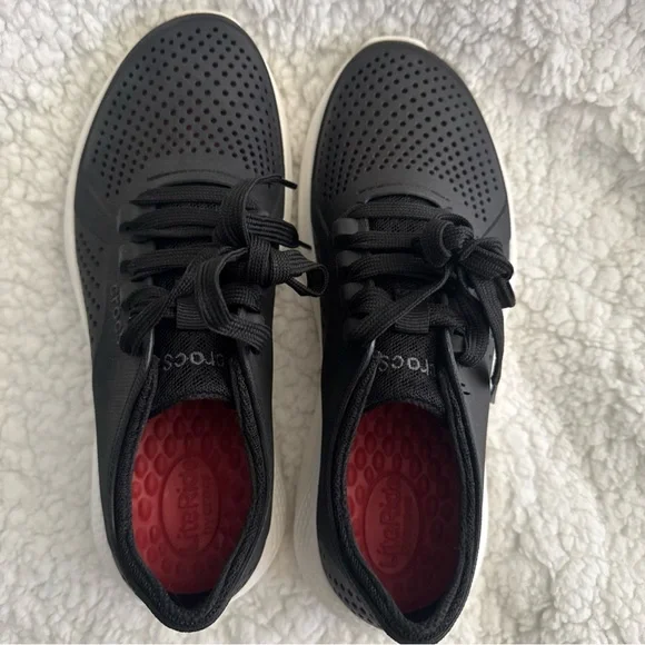 Crocs LiteRide Pacer Womens Size 7 Black White Lace Up Sneaker Shoes 205234 - Picture 7 of 8